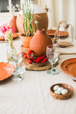 Sebze ve çiçeklerle dolu bir hayat