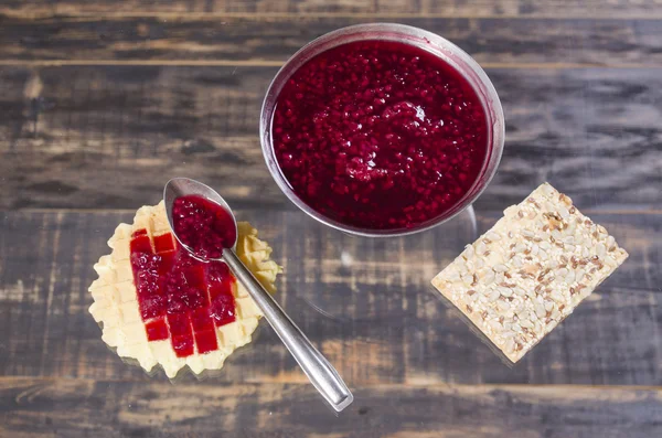 reçel ile lezzetli breakfast