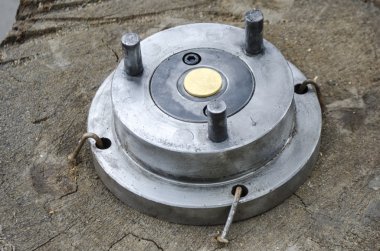 soğuk senin madeni eşya üzerinde basım