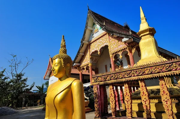 Beautiful temple at Vang Vieng, Vientiane province, Laos. — Stock Photo, Image