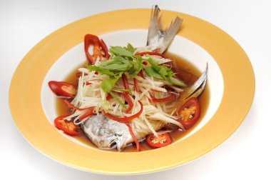 Soya soslu balık buğulama