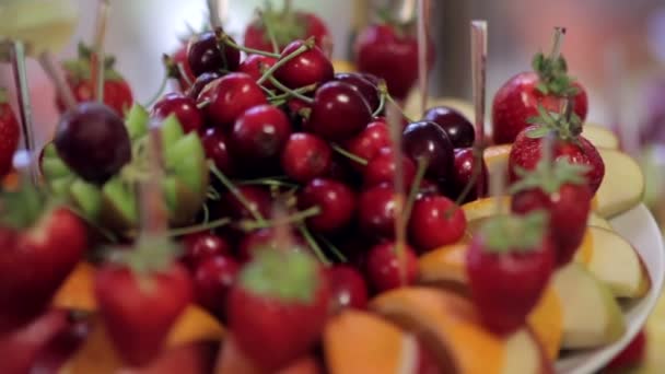 Fruits in one plate — Stock Video