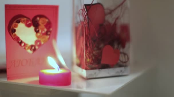 Romantische decoratie van kamer — Stockvideo