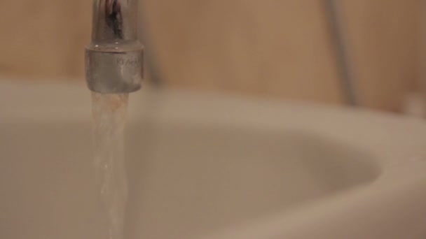 流れる水のプロセス — ストック動画