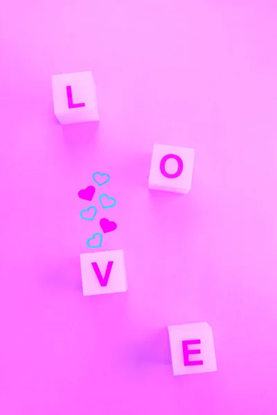 Letters Squares Boxes Word Love Small Hearts Pink Background — Stock Photo, Image