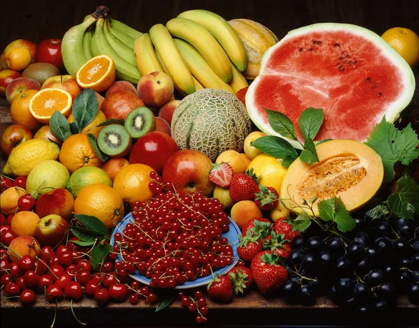 Still life with fruit — Stock Photo, Image