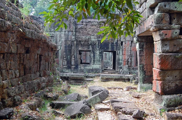 Ruines du vieux temple — Photo