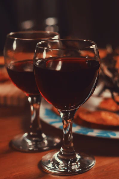 Kırmızı şarap gözlük. Vintage etkisi