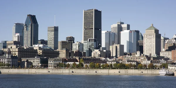 Panoramę miasta Montreal, Quebec, Kanada, w piękny dzień jesieni Zdjęcia Stockowe bez tantiem