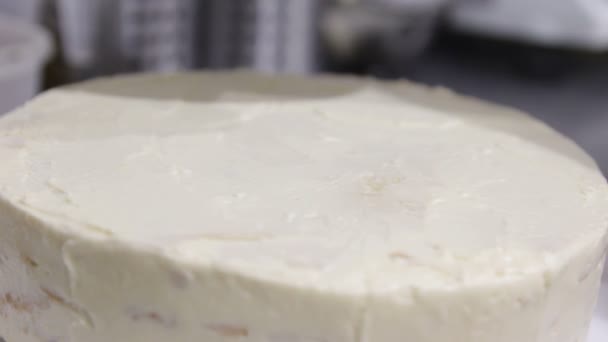 Décorer gâteau par buttercream — Video