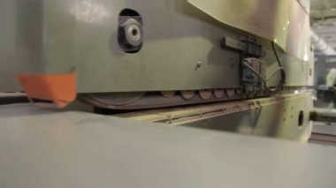 Ağaç işleme makinesi