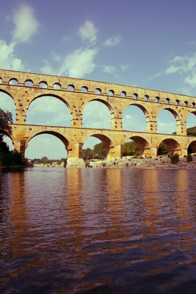 Мост-дю-Гар вблизи Ним, Франция — стоковое фото