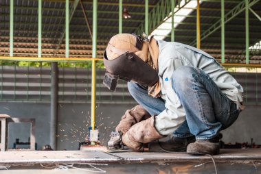 metal taşlama sanayi oluşturarak alt