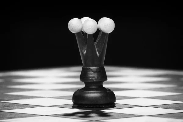 Wooden chess queen — Stock Photo, Image