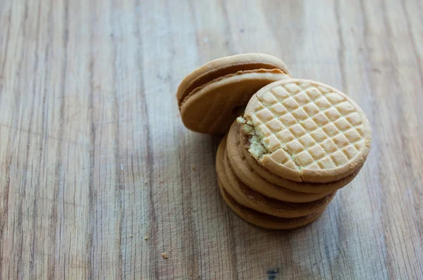Cookies sur un fond en bois — Photo