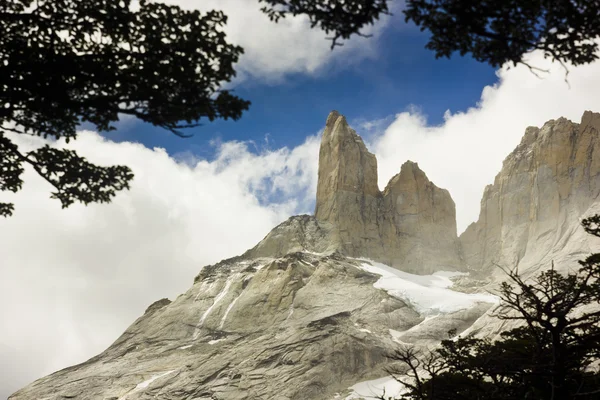 Torres del paine towers in patagonia — Stock Photo, Image