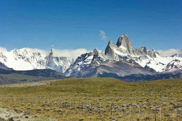 Vista panorâmica sobre a montanha Fitz Roy na Argentina Patagônia — Fotografia de Stock