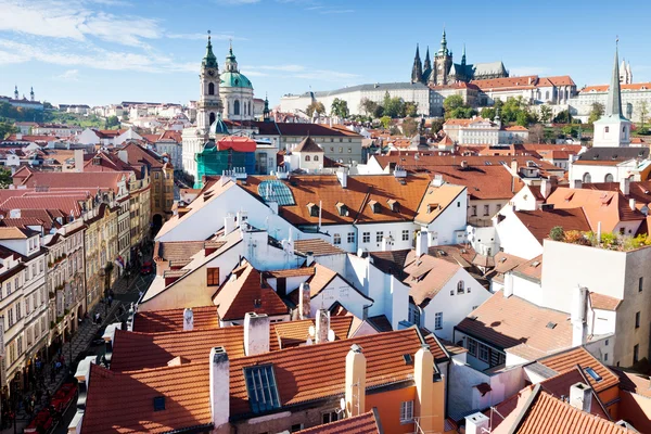 Panorama con castillo de Praga, República Checa, Europa — Foto de Stock