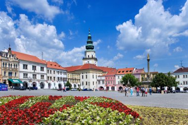  Kromeriz Kalesi (Unesco) ve Kromeriz, Moravia, Çek meydanda