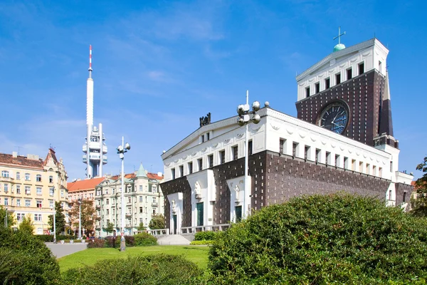 Eglise du Très Sacré-Cœur de Notre Seigneur, Prague, réputation tchèque — Photo