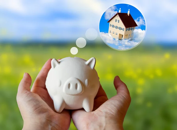 Piggy bank with dream — Stock Photo, Image