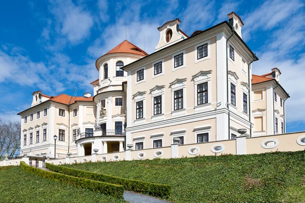 巴洛克式的 Liblice 城堡，捷克共和国 — 图库照片