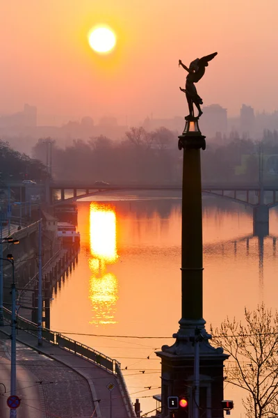 Río Moldau, Ciudad pequeña, Praga (UNESCO), República Checa —  Fotos de Stock