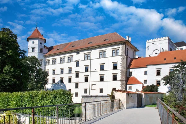 Château et ville Jindrichuv Hradec, Bohême, République tchèque — Photo