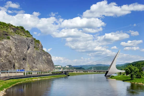 Ponte mariano sul fiume Elba, Usti nad Labem, Repubblica Ceca . — Foto Stock