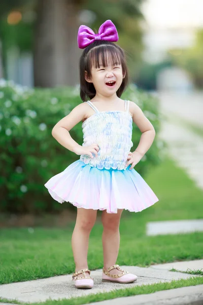 Little asian girl laugh — Stock Photo, Image