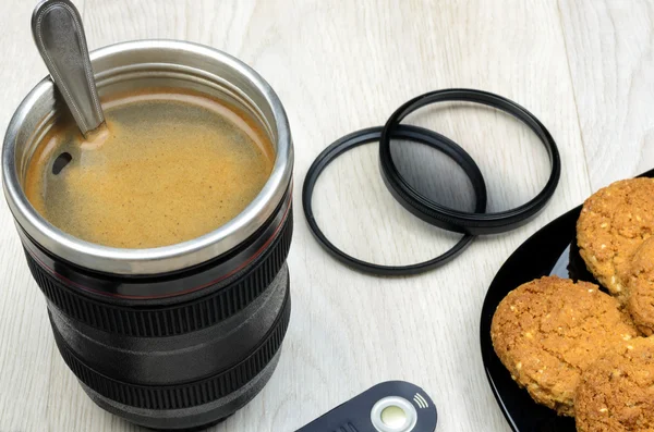 Cup that looks like a camera lens — Stock Photo, Image