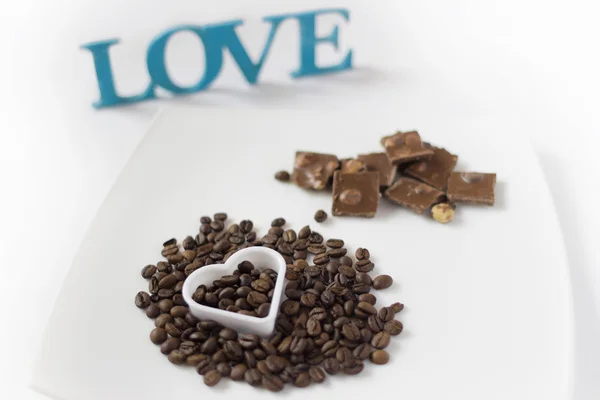 Liebe und Kaffee zum Valentinstag — Stockfoto