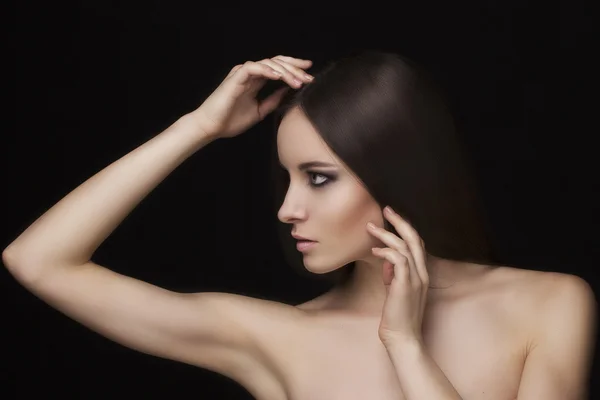 Modelo de rosto natural de beleza com maquiagem e estilo de cabelo — Fotografia de Stock