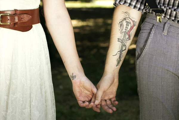 Aşık güzel çift düğün