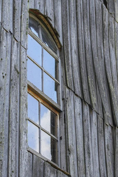 Stare drewniane okna z Turcji — Zdjęcie stockowe