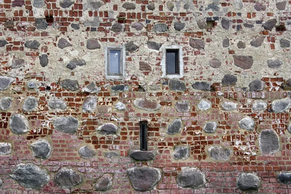 Window - slits in the castle wall — Stock Photo, Image