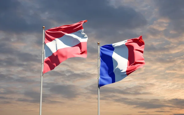 Красивые Национальные Государственные Флаги Австрии Франции Вместе Фоне Неба Концепция — стоковое фото