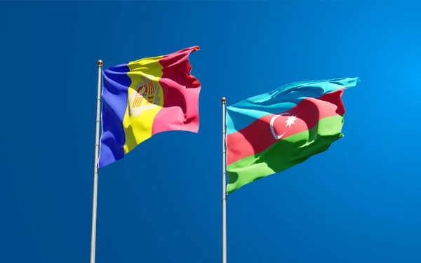 아름다운 아제르바이잔과 안도라의 깃발이 하늘을 배경으로 — 스톡 사진