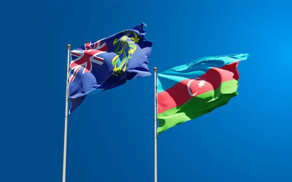 아름다운 핏케언 제도와 아제르바이잔의 국기들이 하늘을 배경으로 있습니다 — 스톡 사진
