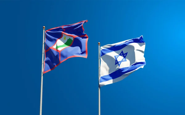 아름다운 국기인 신트외 스타티우스와 이스라엘이 하늘을 배경으로 있습니다 — 스톡 사진