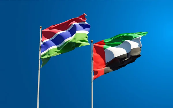 Sullo Sfondo Del Cielo Bellissime Bandiere Nazionali Gambia Emirati Arabi — Foto Stock