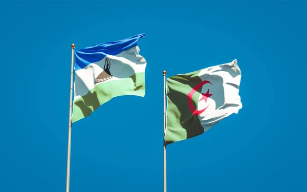 空を背景に レソトとアルジェリアの美しい国旗が一緒に描かれています 3Dアートワークコンセプト — ストック写真