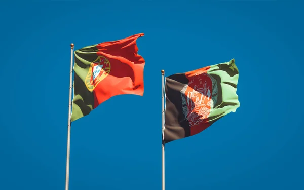 Hermosas Banderas Estatales Nacionales Portugal Afganistán Juntas Fondo Del Cielo — Foto de Stock