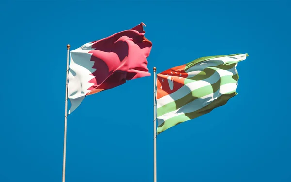 Belas Bandeiras Estatais Nacionais Qatar Abcásia Juntas Fundo Céu Conceito — Fotografia de Stock