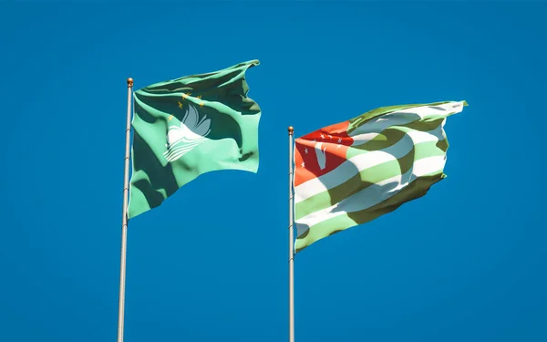 Красиві Національні Прапори Макао Абхазії Разом Тлі Неба Артхаус — стокове фото