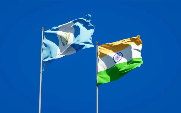 Красивые Национальные Государственные Флаги Гватемалы Индии Вместе Фоне Неба Концепция — стоковое фото