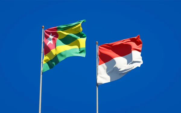 Hermosas Banderas Estatales Nacionales Togo Indonesia Juntas Fondo Del Cielo — Foto de Stock