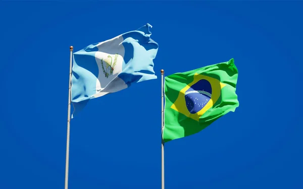 Hermosas Banderas Estatales Nacionales Guatemala Brasil Juntas Fondo Del Cielo —  Fotos de Stock