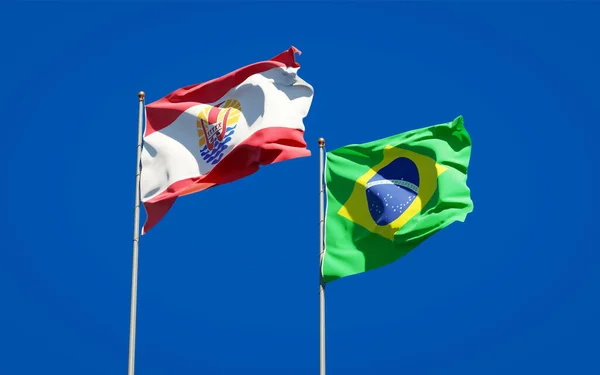 Lindas Bandeiras Nacionais Polinésia Francesa Brasil Juntas Fundo Céu Conceito — Fotografia de Stock
