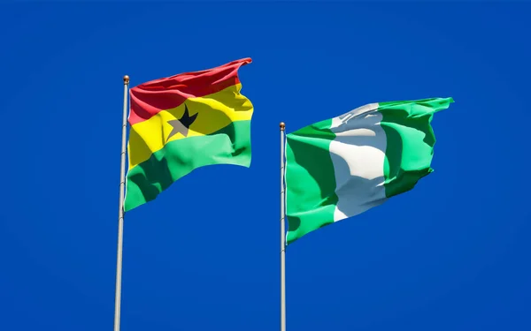 Vackra Nationalstatliga Flaggor Ghana Och Nigeria Tillsammans Himlen Bakgrund Konstverkskoncept — Stockfoto